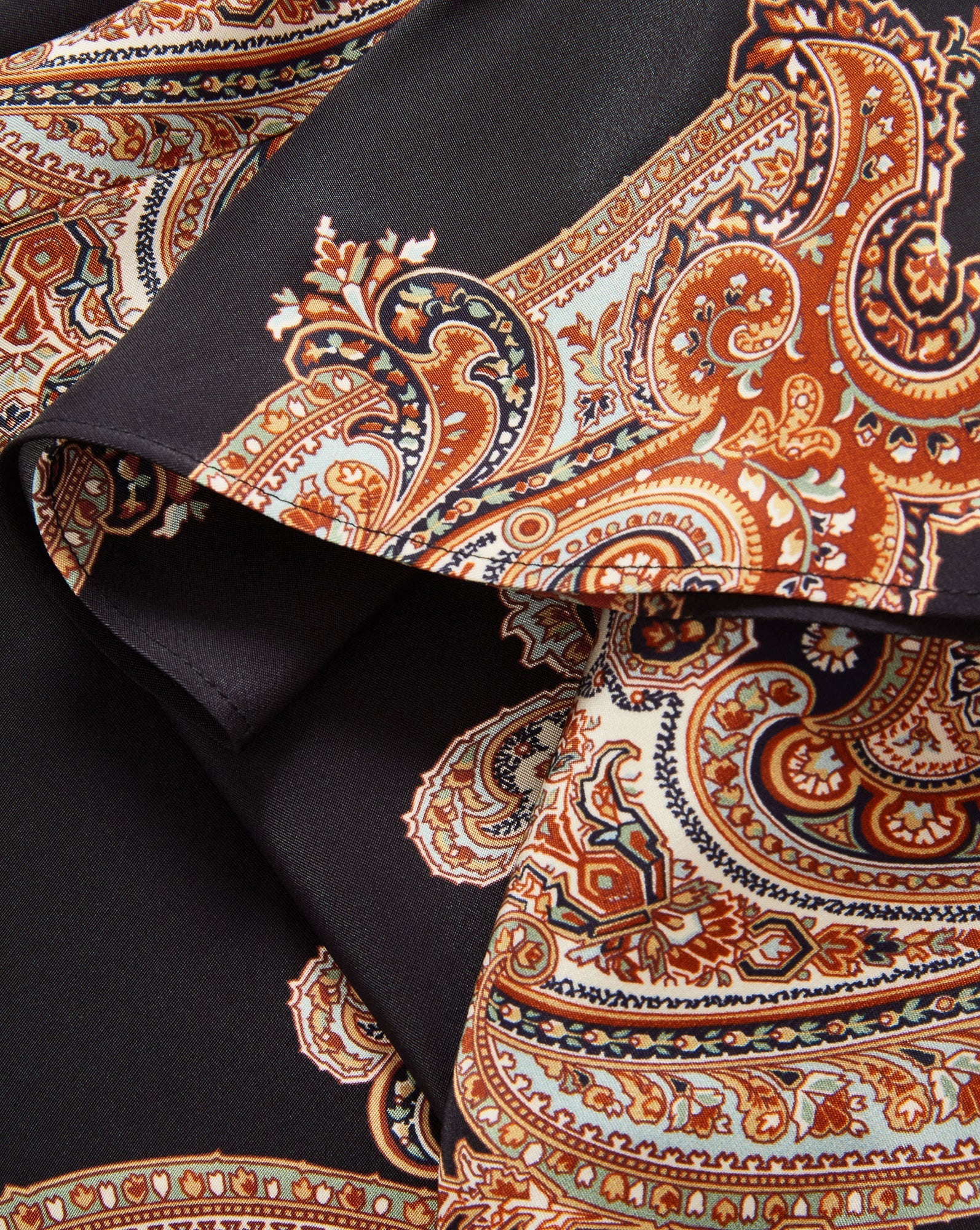 Lupita Paisley Maxi Dress