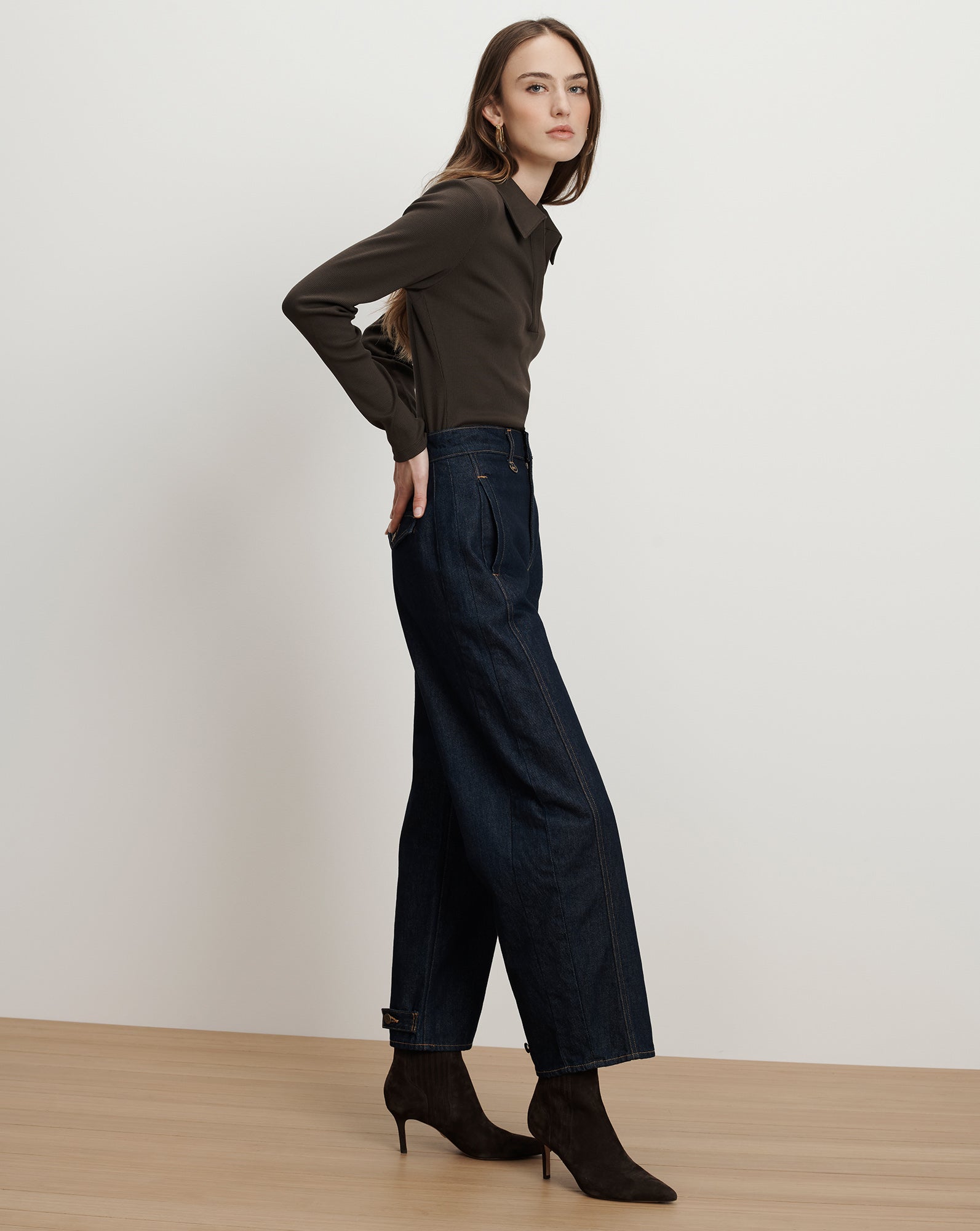 Ryder Adjustable Button Hem Barrel Jean