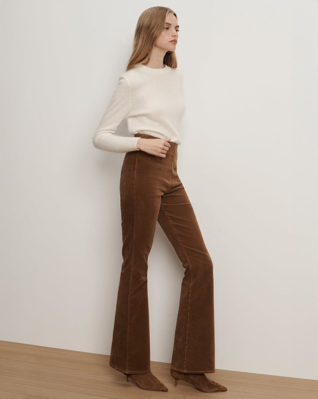 Beverly Off-Duty Skinny-Flare Pant